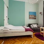 Tatra 4 * Budapest