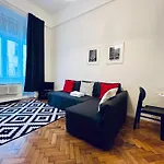 Tatra 4 Budapest