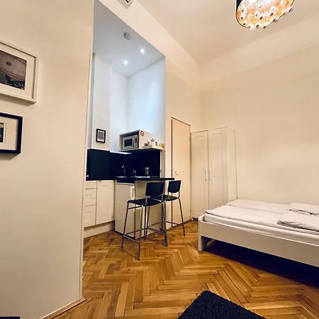 Tatra 4 Apartament Budapesta