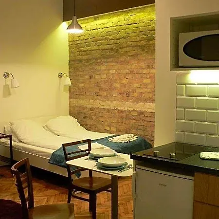 Tatra 4 * Budapest