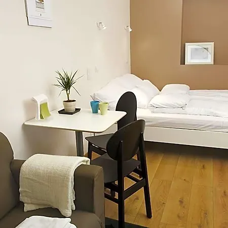 Tatra 4 * Budapest