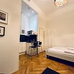 Tatra 4 Appartement Boedapest